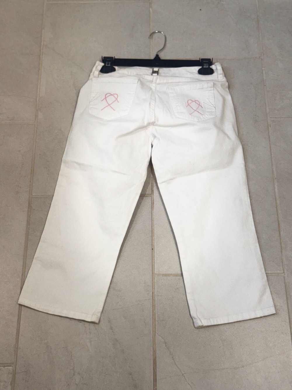 GLO jeans White Women’s Jeans with Pink Pocket Hearts